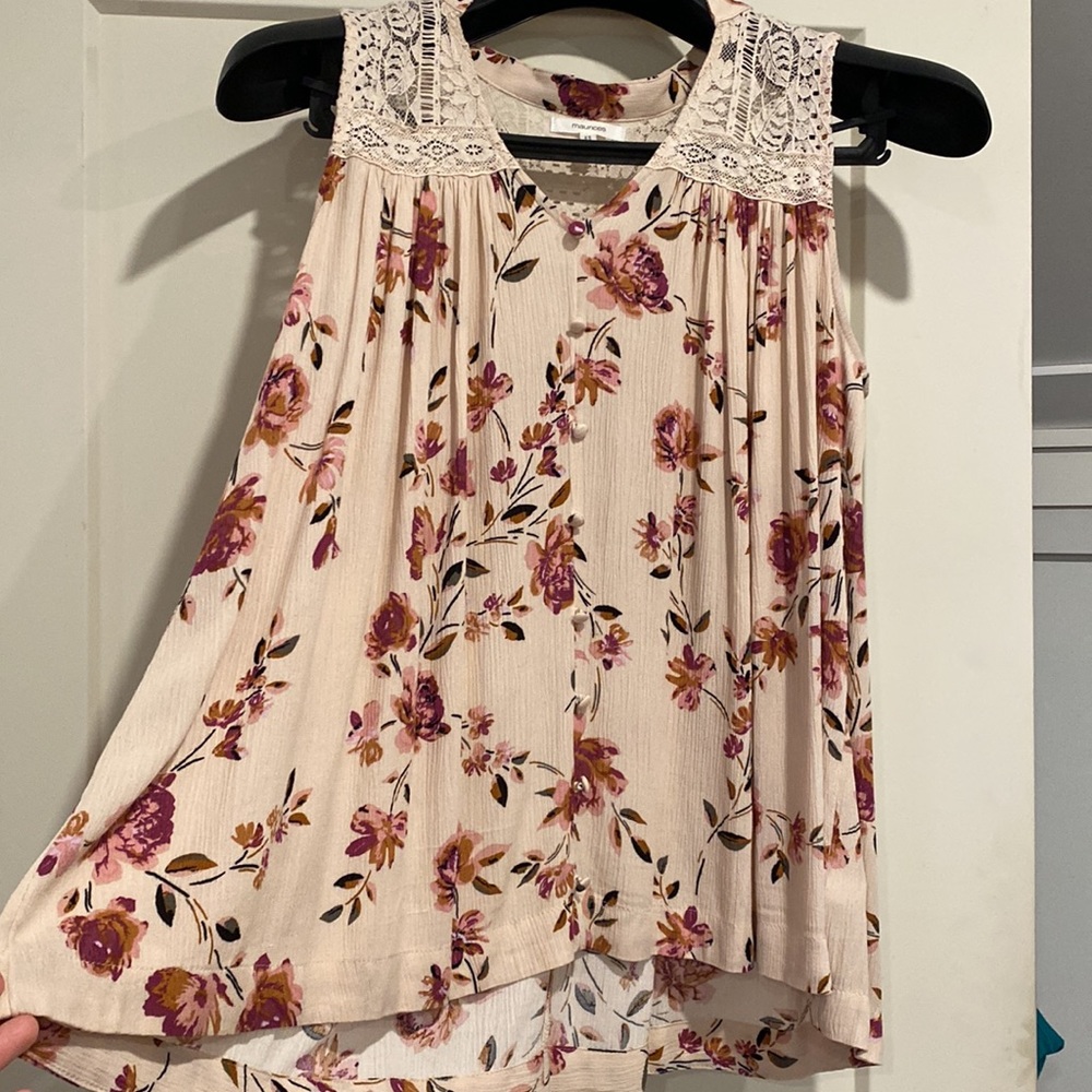 Floral boho top size x-small - Picture 8 of 13